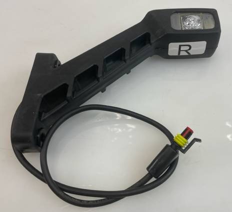 Фонарь LED красно-белый габаритный правый, разъём-розетка AMP 282080 (кабель 500мм)