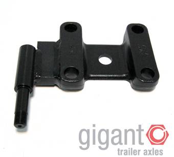 Площадка крепл.рессоры левая (с пальцем, 165V/38-151)