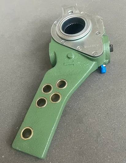 Рычаг регулировочный автомат (мелкий шлиц) L1