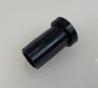 Втулка пластиковая (с фланцем) алюм.петли FI (104.02.009)