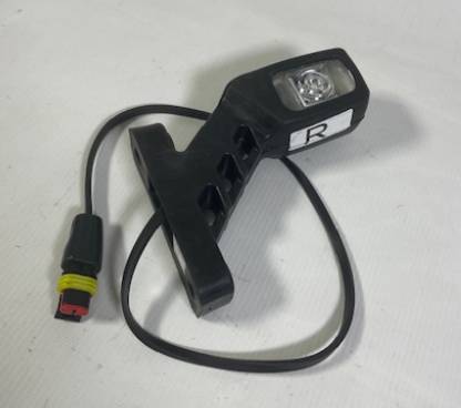 Фонарь LED красно-белый габаритный правый средний, разъём-розетка AMP 282080 (кабель 500мм)