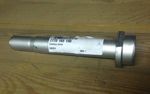 Болт рессоры SCHMITZ  М27х186