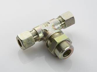 Штуцер 12/M22x1,5/12 Т-образный